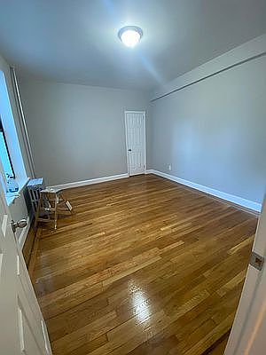 2nd image of 6802 Ridge Blvd #G1