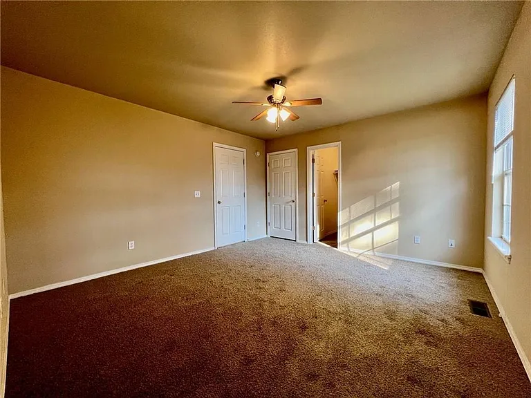2149-2155 Skyler Dr — Photo 20
