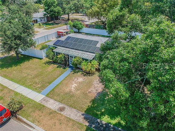 4th image of 601 Briarcliff Dr