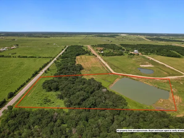 9 Grison Cir, Corsicana, TX 75109