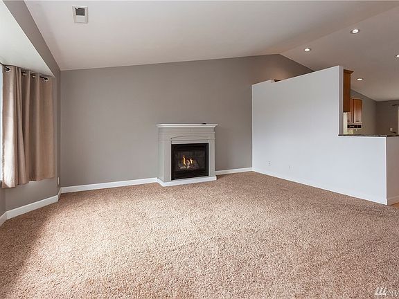 2nd image of 2822 Rocky Creek Ln SE