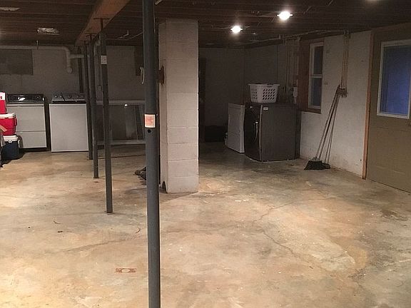 Walk out basement 