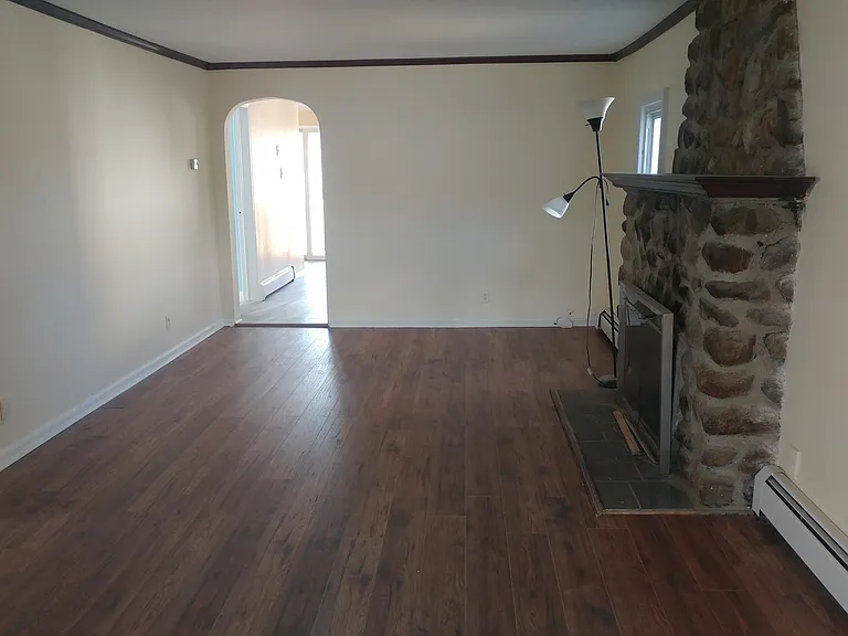 17 Willow St — Photo 15