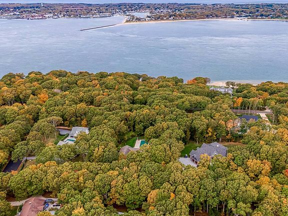 5th image of 18 Great Circle Dr