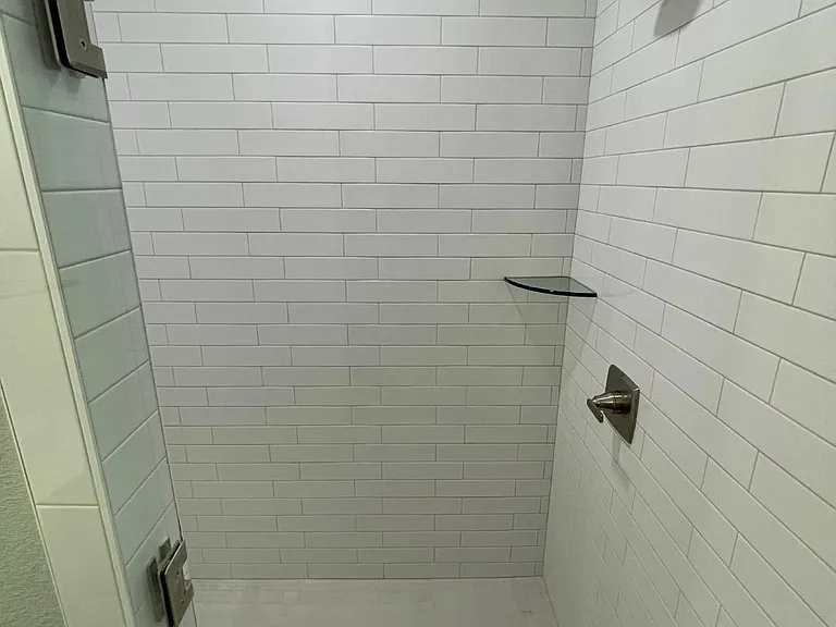 105 Montclair St — Photo 24