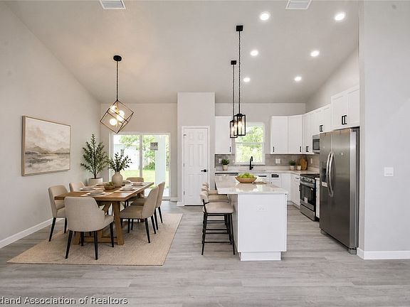 2nd image of 4608 Cortez Blvd