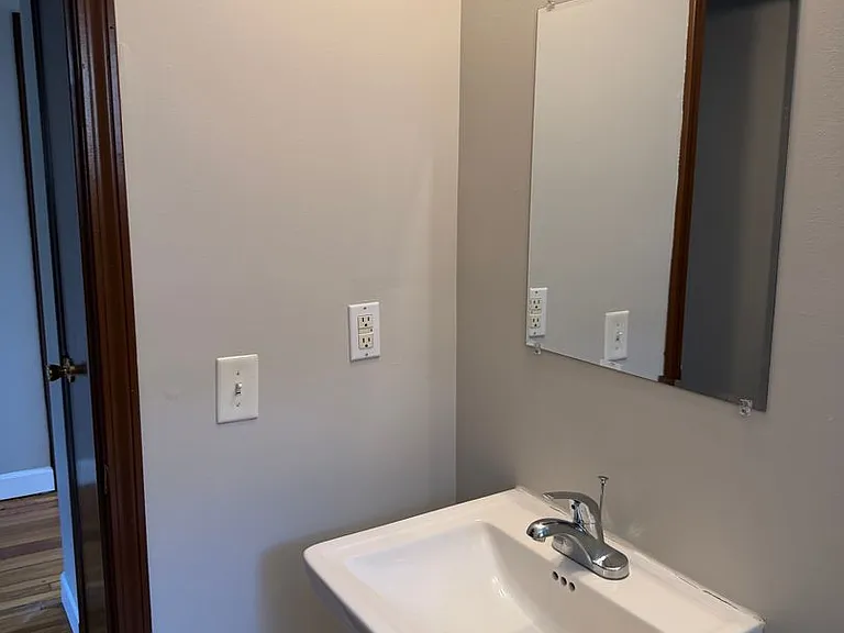 105 N Cleveland Ave — Photo 7