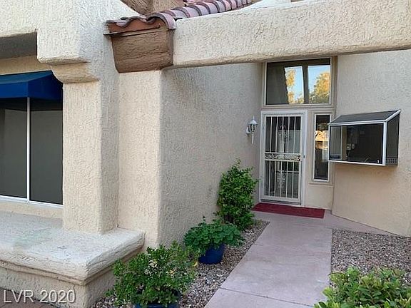 2nd image of 8621 Prairie Hill Dr