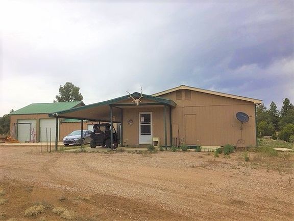2nd image of 25 Bronco Ln