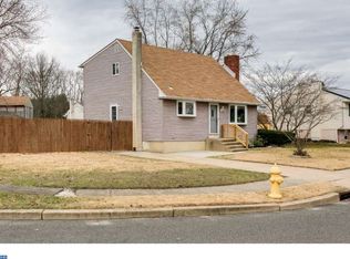 19 Lynne Dr, Erial, NJ 08081