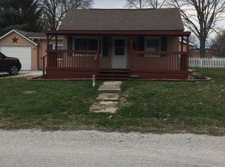 305 Smith St, Loami, IL 62661