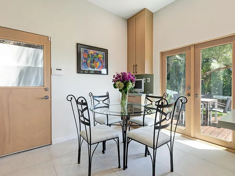 1414 Summitridge Dr — Photo 17