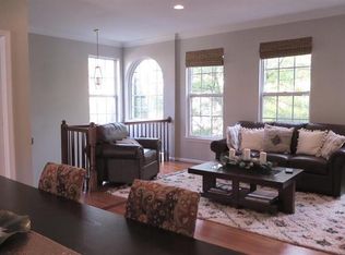 4122 Grover Glen Ct, Fairfax, VA 22030
