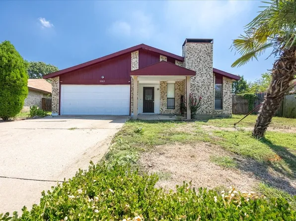 3503 Green Hill Dr, Arlington, TX 76014