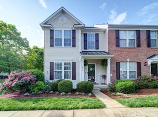 8004 Sapwood Ct, Matthews, NC 28104
