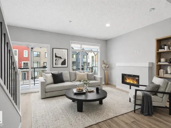 1010 Rabbit Hill Rd SW #80, Edmonton, AB T6W 2S4