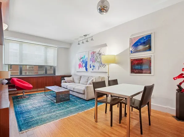 W 16th St Unit 3D, New York, NY 10011