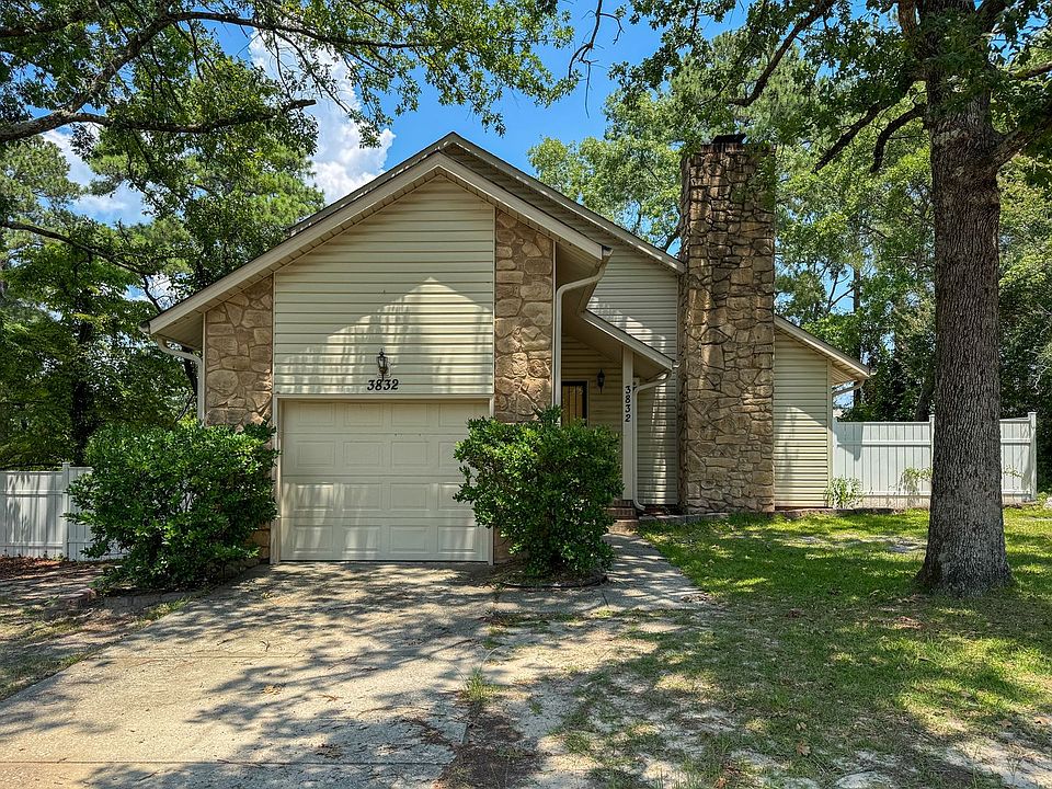 1st image of 3832 Sarasota Dr