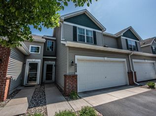 8088 Stratford Cir S, Shakopee, MN 55379