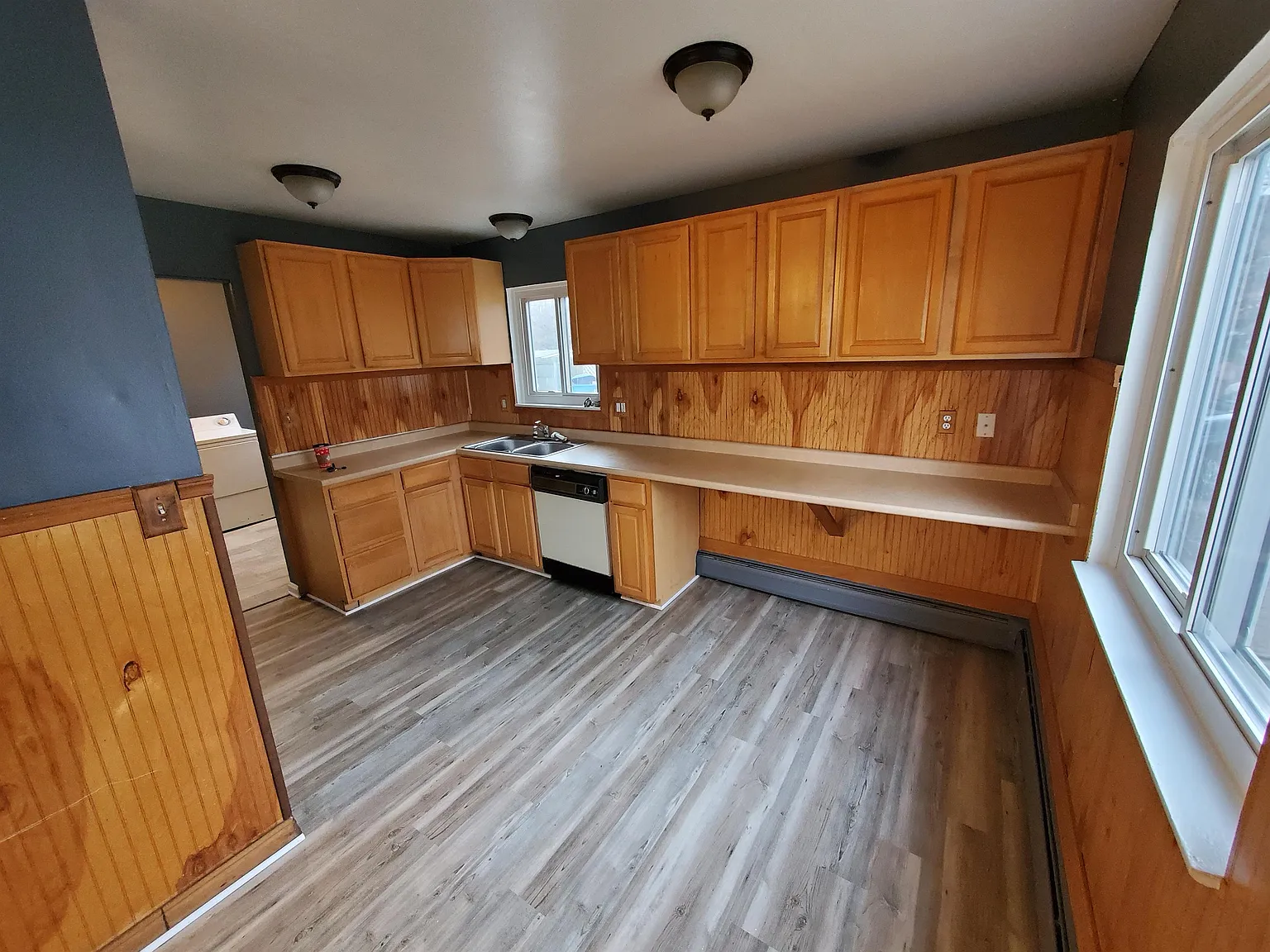23528 Stewart - 1 — Photo 3