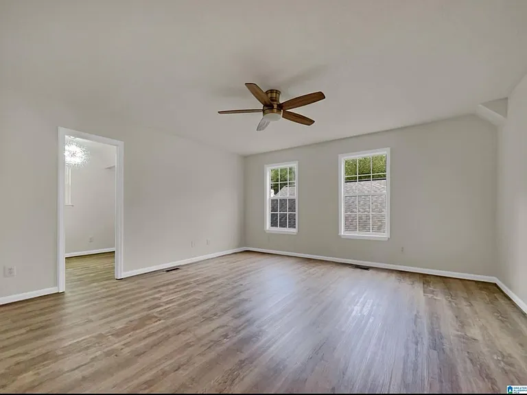 2724 Braelinn Pkwy N — Photo 3