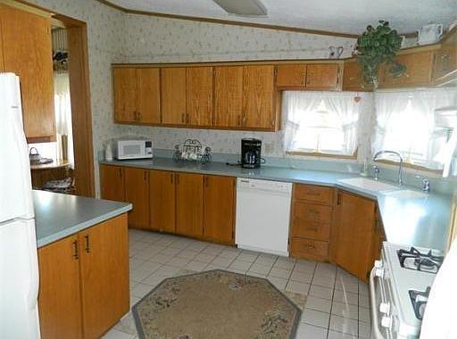 4th image of 193 Tremont St Unit 83