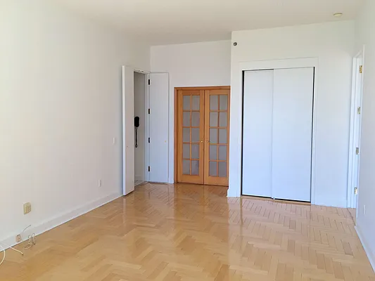 Rented by T&T Real Estate | media 15