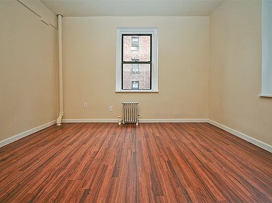 Rented by SW Queens Mezzanine | media 12