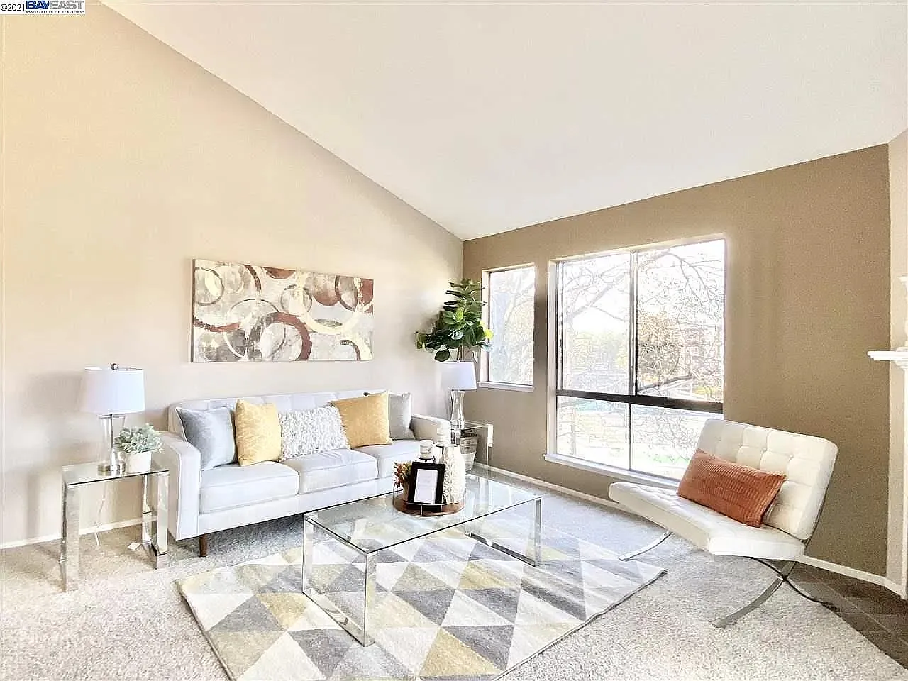 39059 Guardino Dr — Photo 4