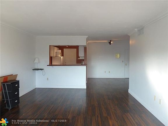 4th image of 6900 N Kendall Dr APT A407