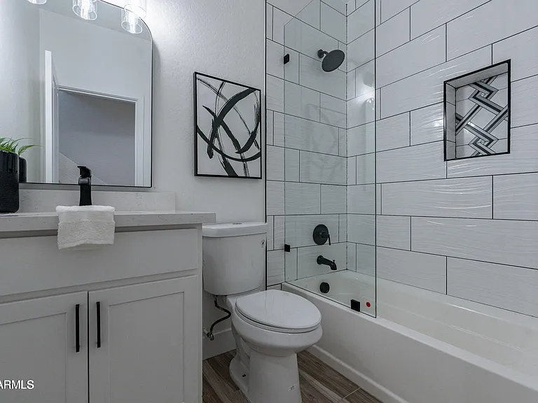 4815 S 28th St #2 — Photo 17