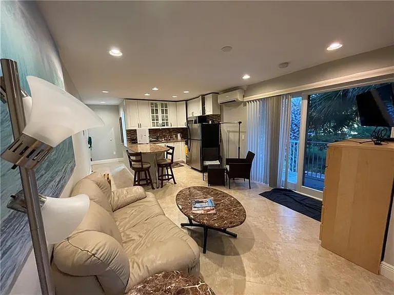 4564 El Mar Dr #6 — Photo 11