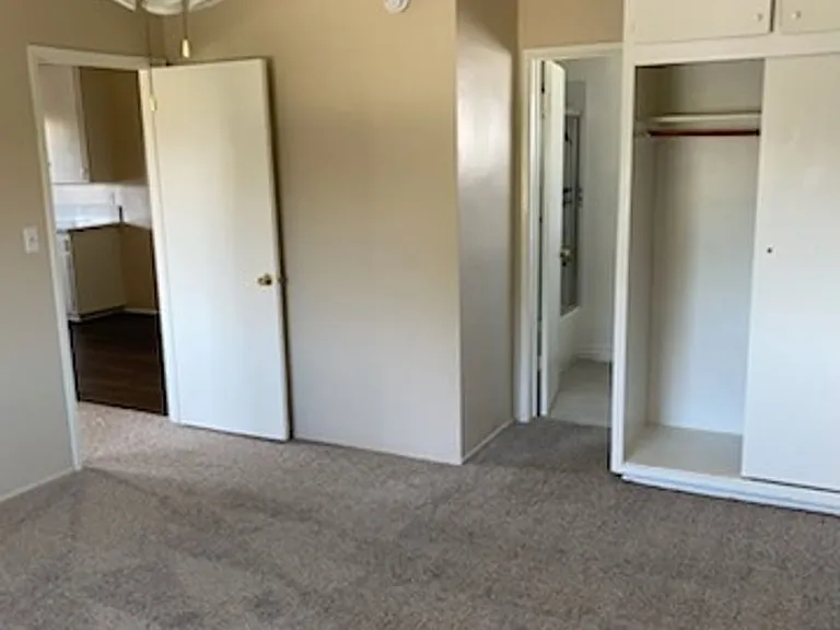 255 E Navilla Pl #AF — Photo 6