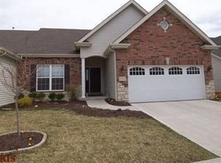 1747 Waterfall Dr, Saint Charles, MO 63303
