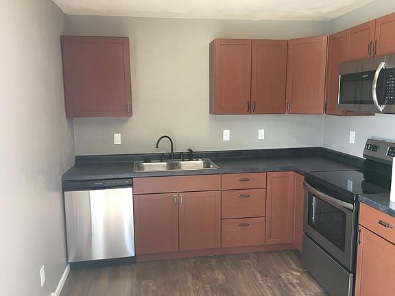 2nd image of 5125 Woodway Dr