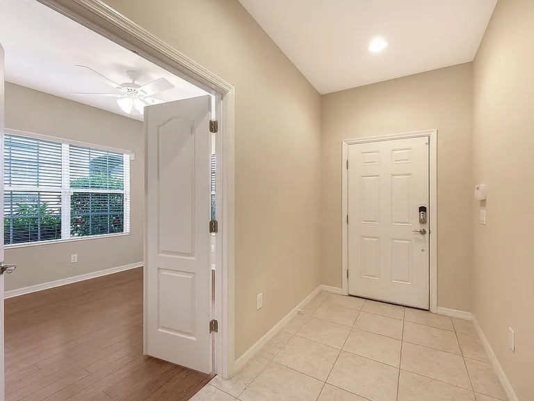 4904 Maymont Park Cir — Photo 6