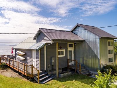 7250 Mill Beach Lane, Clinton, WA, 98236