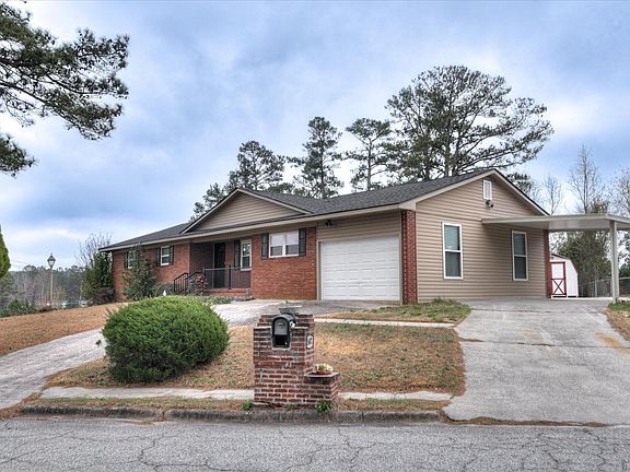 2nd image of 3602 Abbey Road