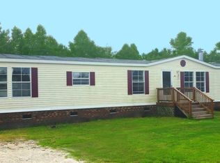 115 Bradham Dr, Beulaville, NC 28518