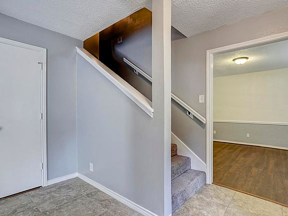 2nd image of 2919 Blue Glen Ln