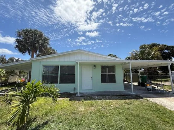 1511 W 12th St, Riviera Beach, FL 33404