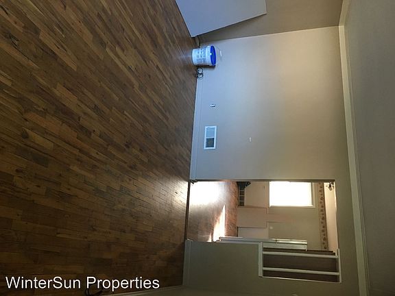 2nd image of 188 E 39th St