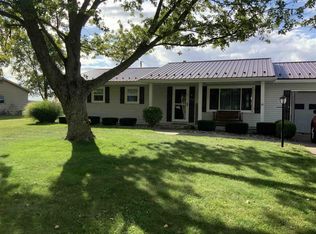 158 E Linn Rd, Bluffton, IN 46714