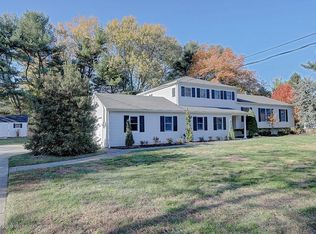 2165 Gladfield Dr, Wall Township, NJ 07719