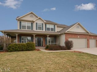 2501 Kaitlyn Dr, Bloomington, IL