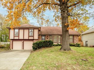 6117 Mullen Rd, Shawnee, KS 66216