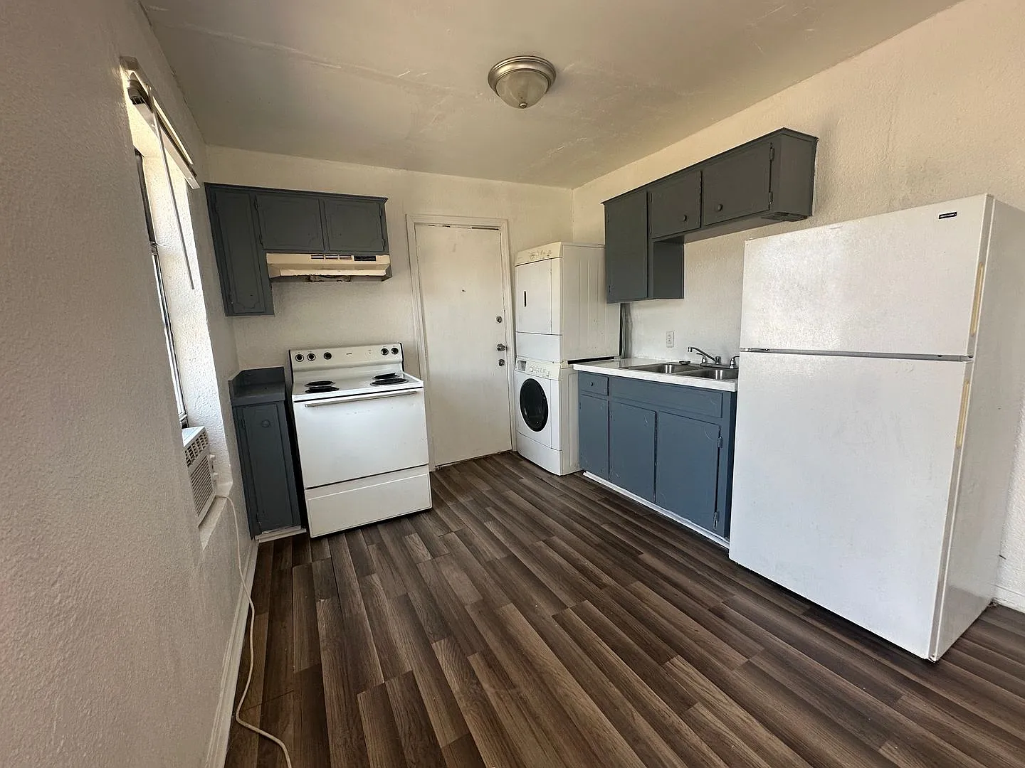 Two bed, one bath in Killeen — Photo 4
