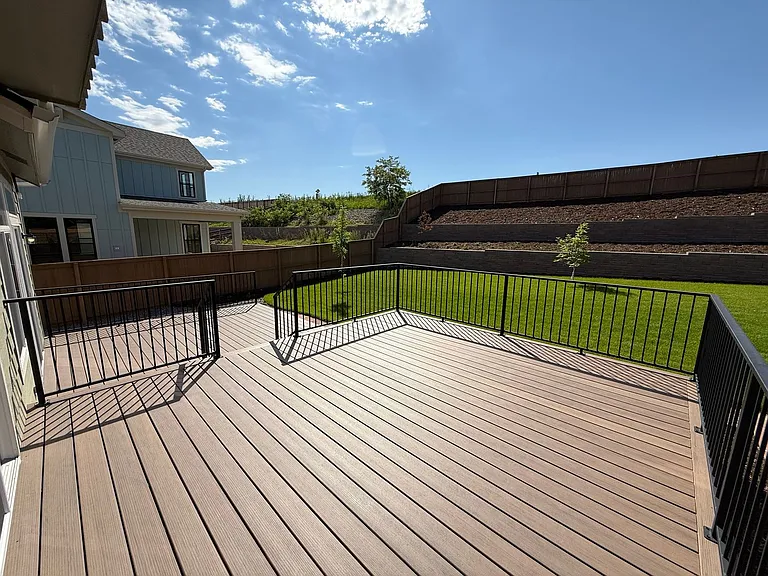 818 Spyglass Cir — Photo 28