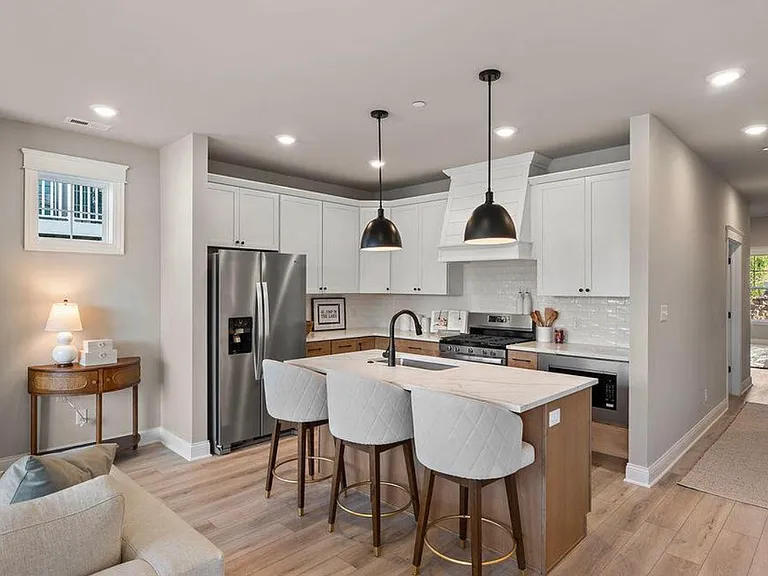 6019 S Dune Harbor Dr #D — Photo 5