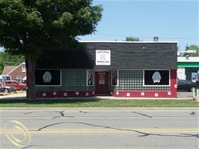 2nd image of 4328 Oakwood Blvd